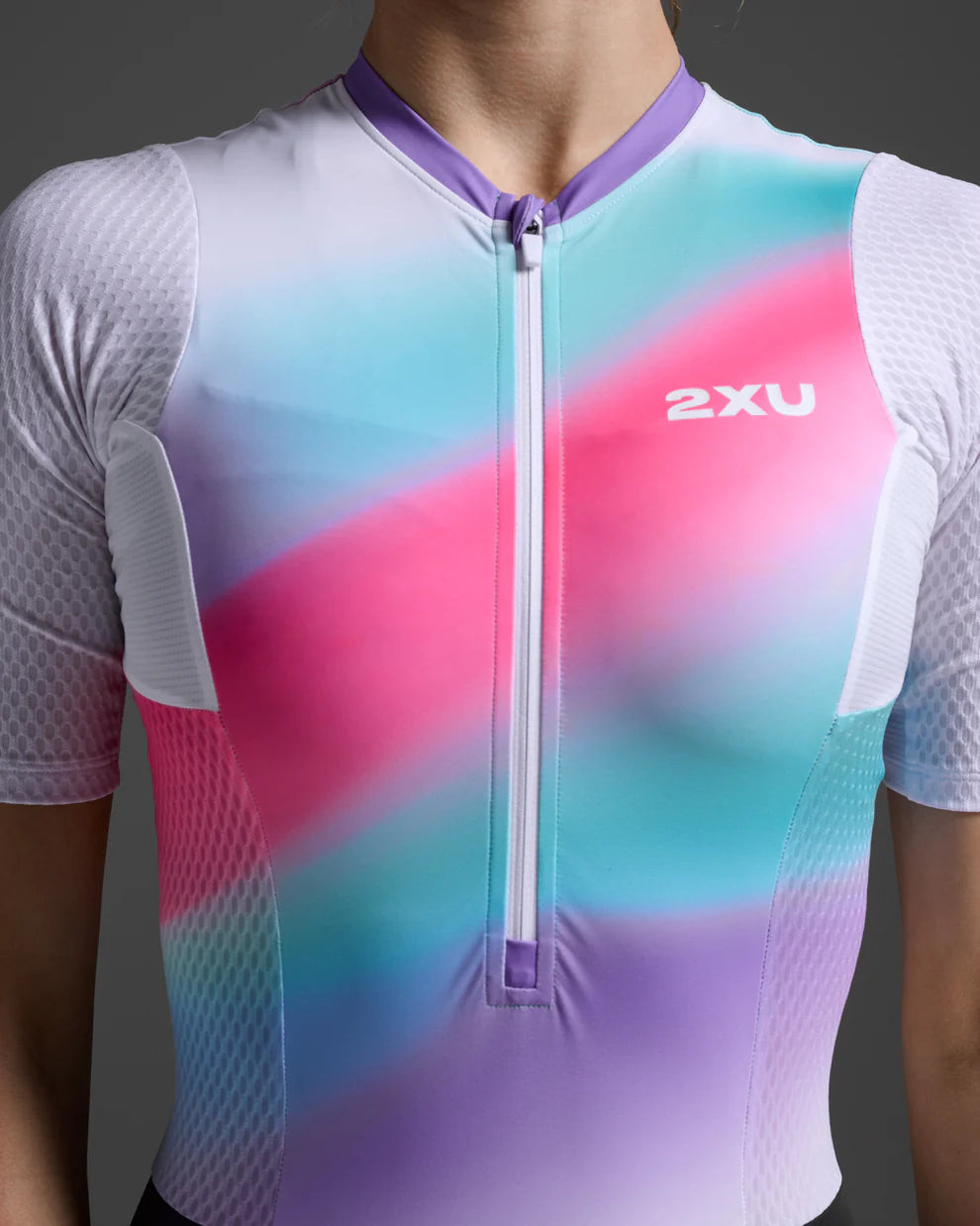 2XU Aero Hex Sleeved Trisuit